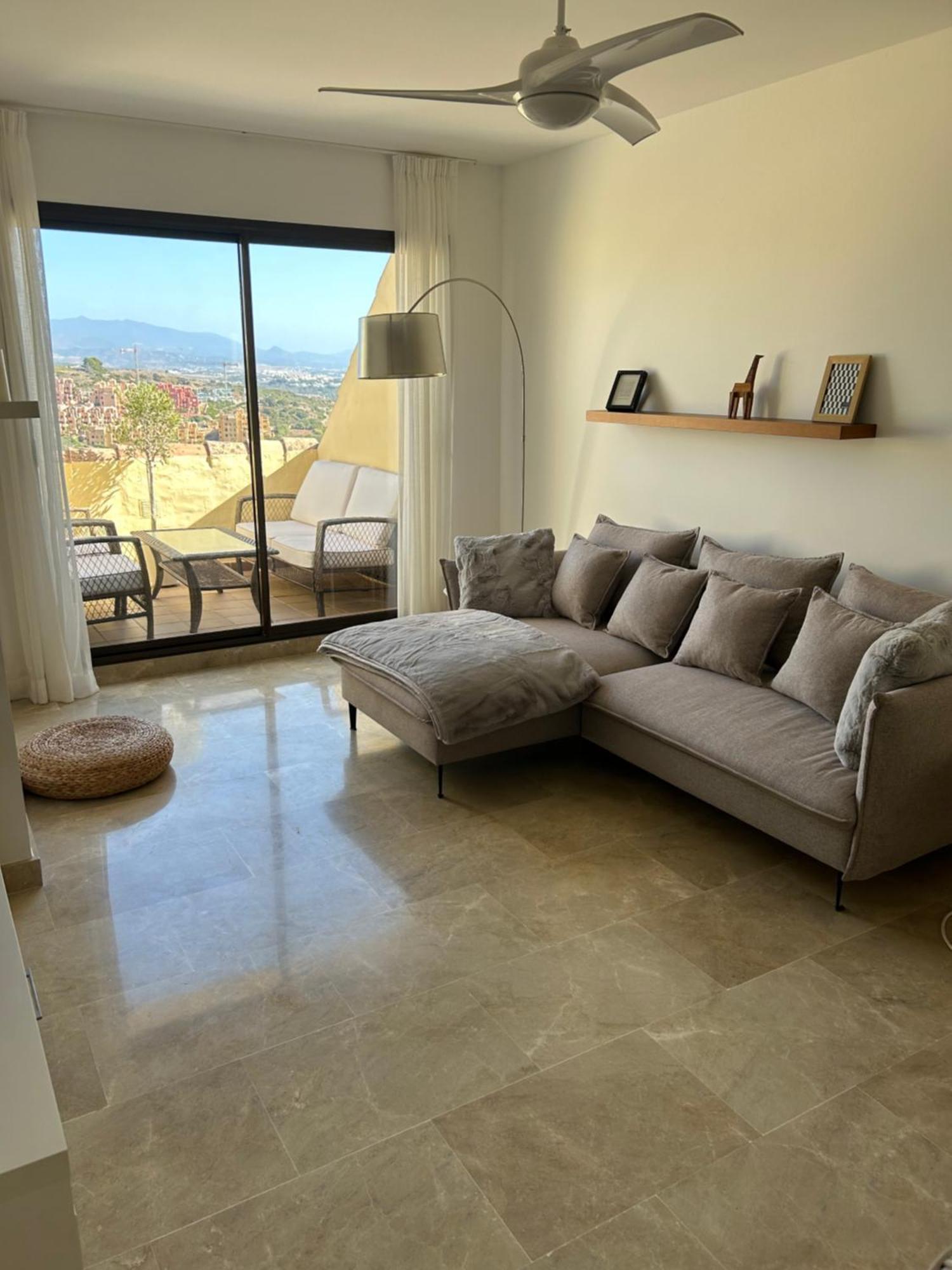 2 Bed Penthouse Apartment 马尼尔瓦 外观 照片